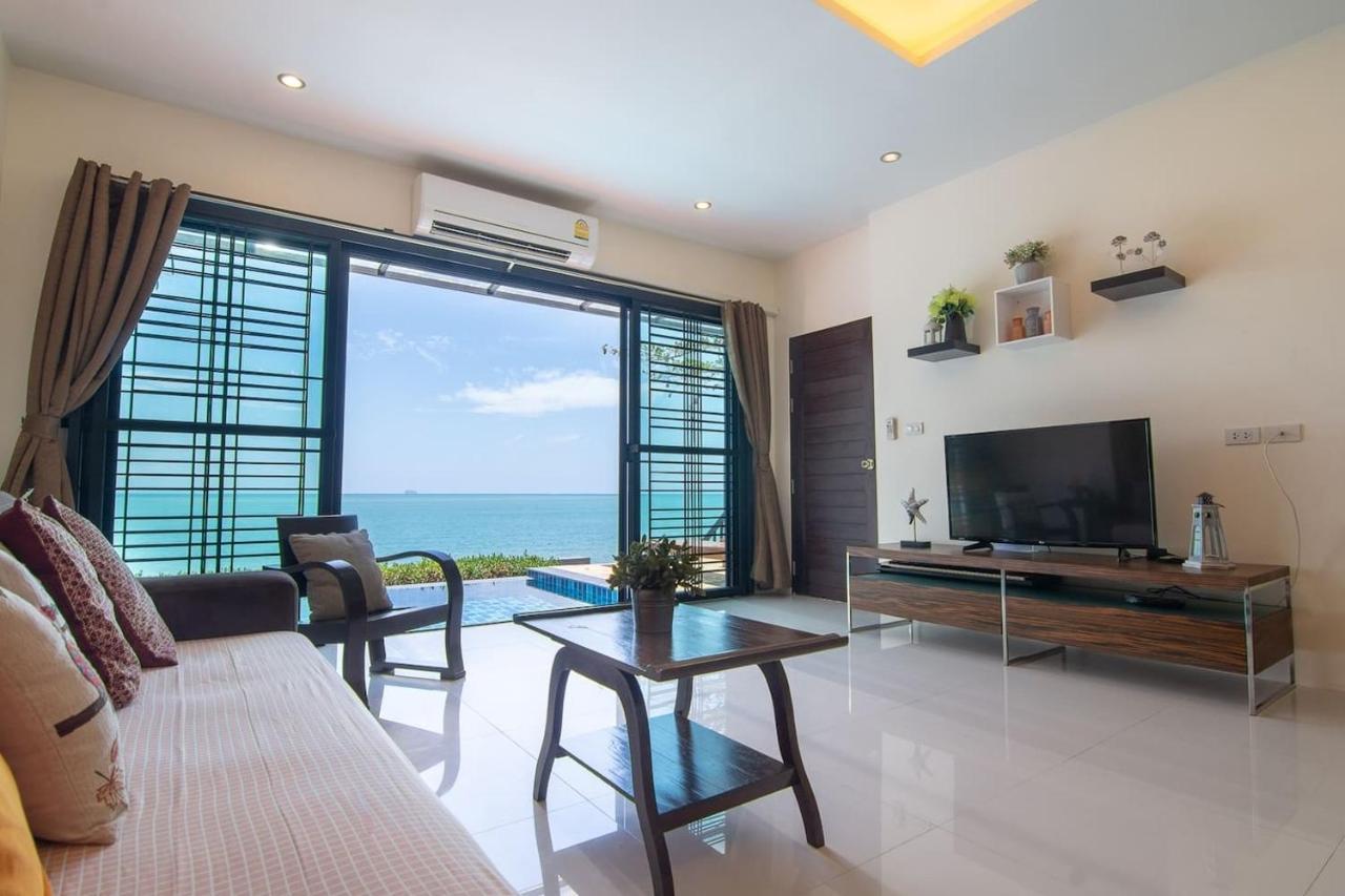 Koh Sirey Beachfront Pool Villa Phuket Extérieur photo
