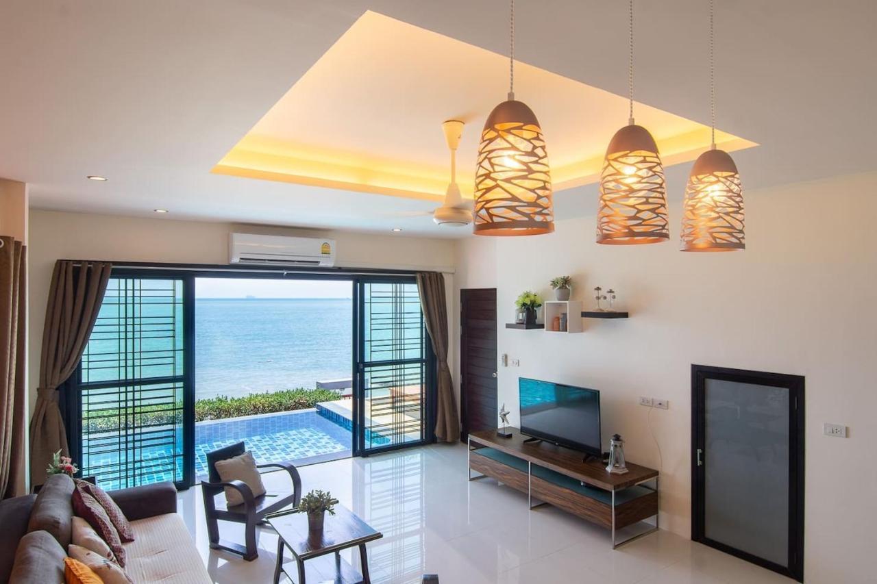Koh Sirey Beachfront Pool Villa Phuket Extérieur photo