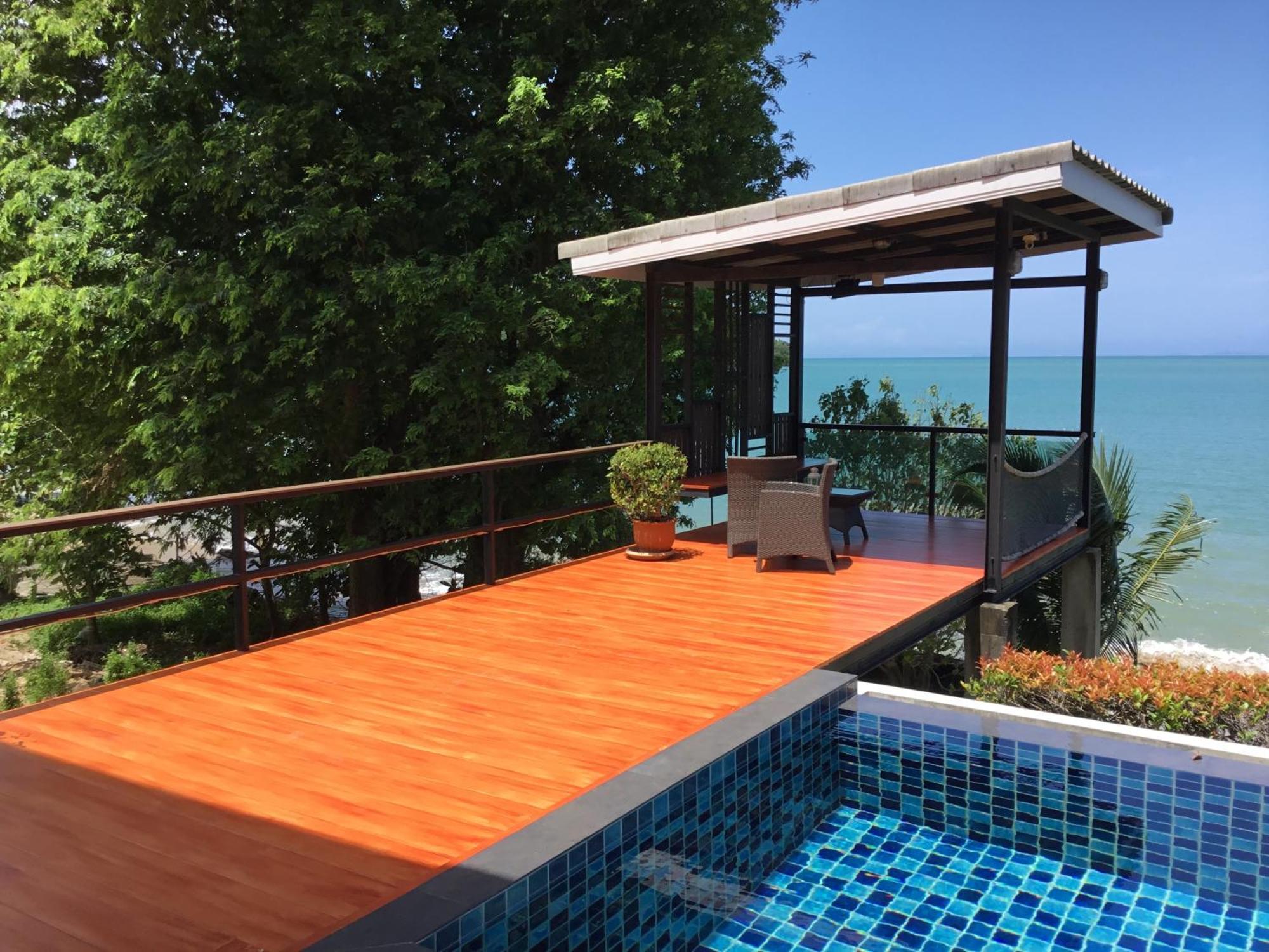 Koh Sirey Beachfront Pool Villa Phuket Extérieur photo